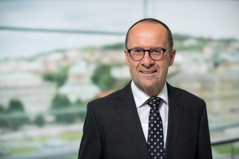 Albrecht Bacher menold bezler