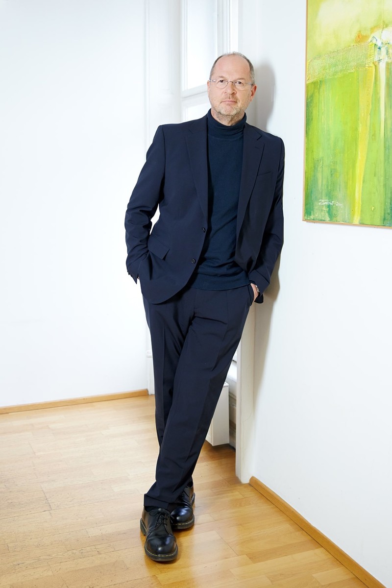 Dietmar Lux