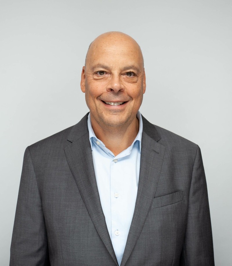 Steven Bernstein