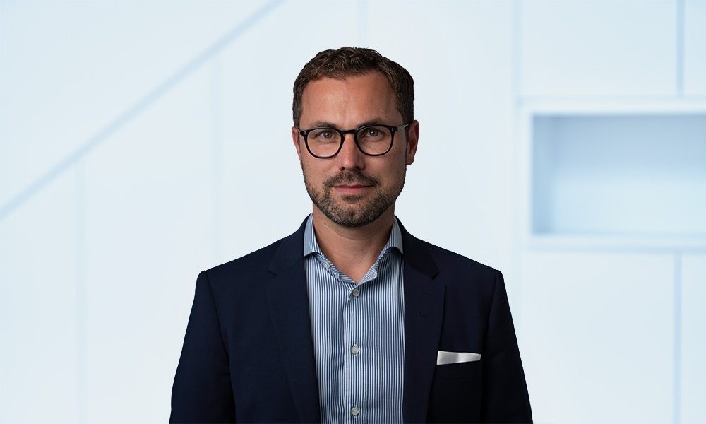 Dr. Maximilian Hüttel